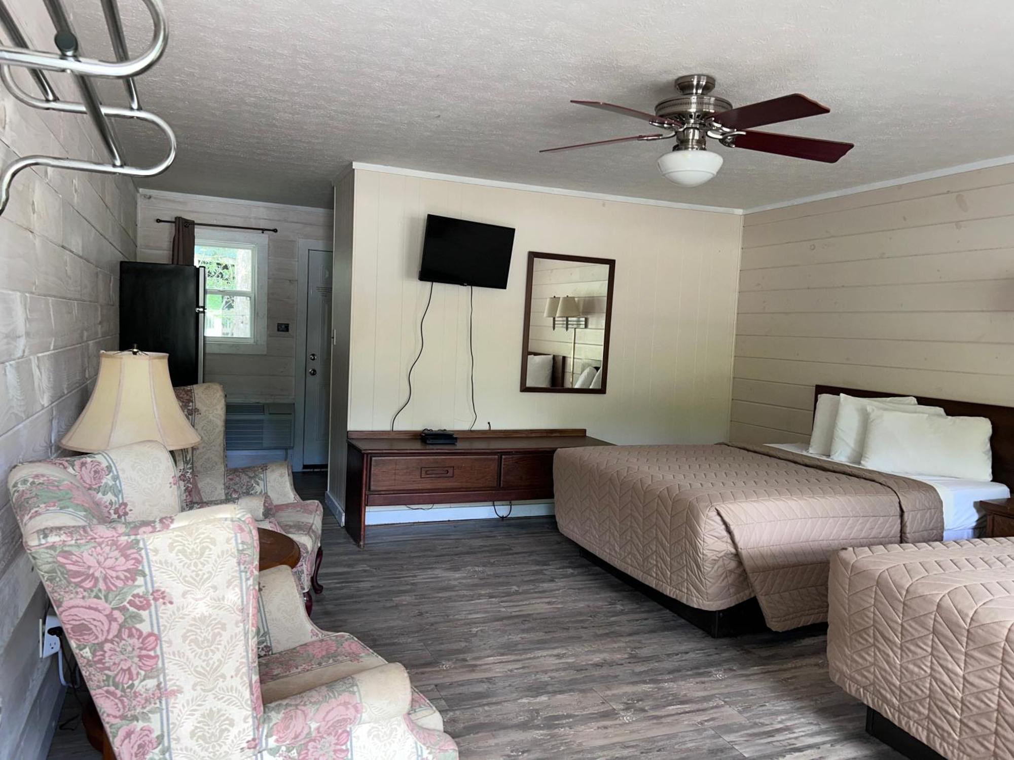 Stony Creek Motel Maggie Valley Exterior foto
